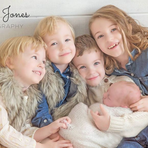 Meet your Posher, Rebecca - Picture 1 of 1